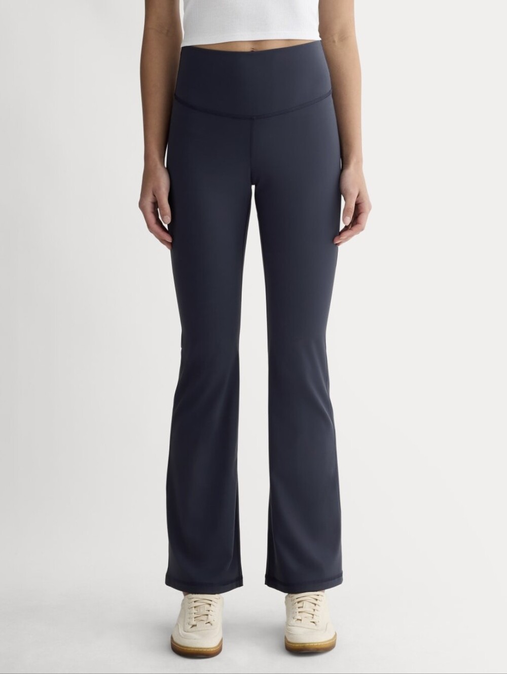 Everlane Perform Navy Flared Leggings - Size Medium